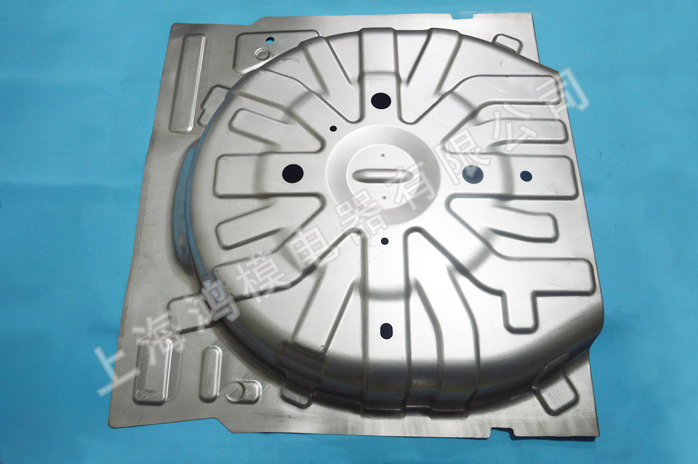 東風乘用車D27項目 K230201J-F0400/后承載式地板